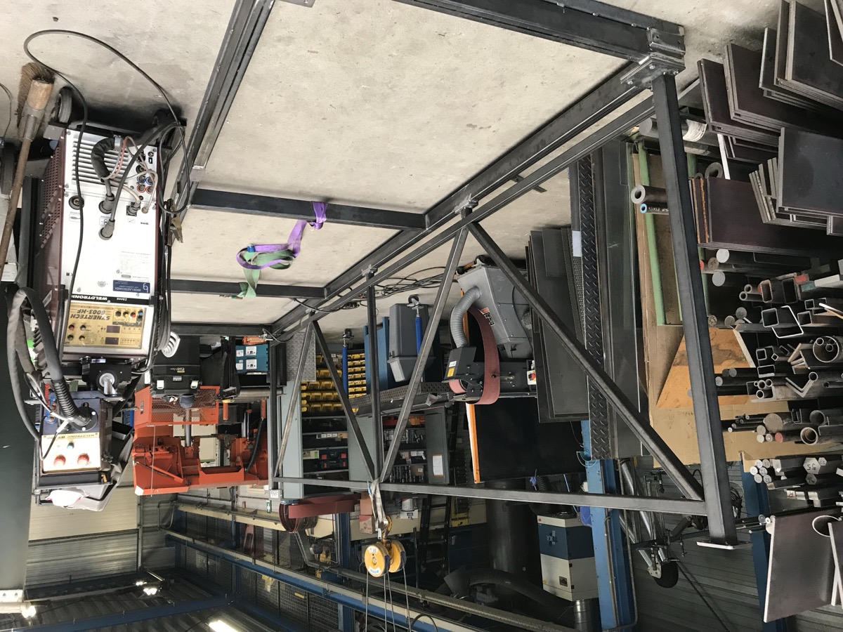 Werkplaats en constructiewerk bij Valster & De Jong
